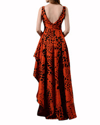 فستان برتقالي غيبور غير متماثل مع ظهر على شكل V