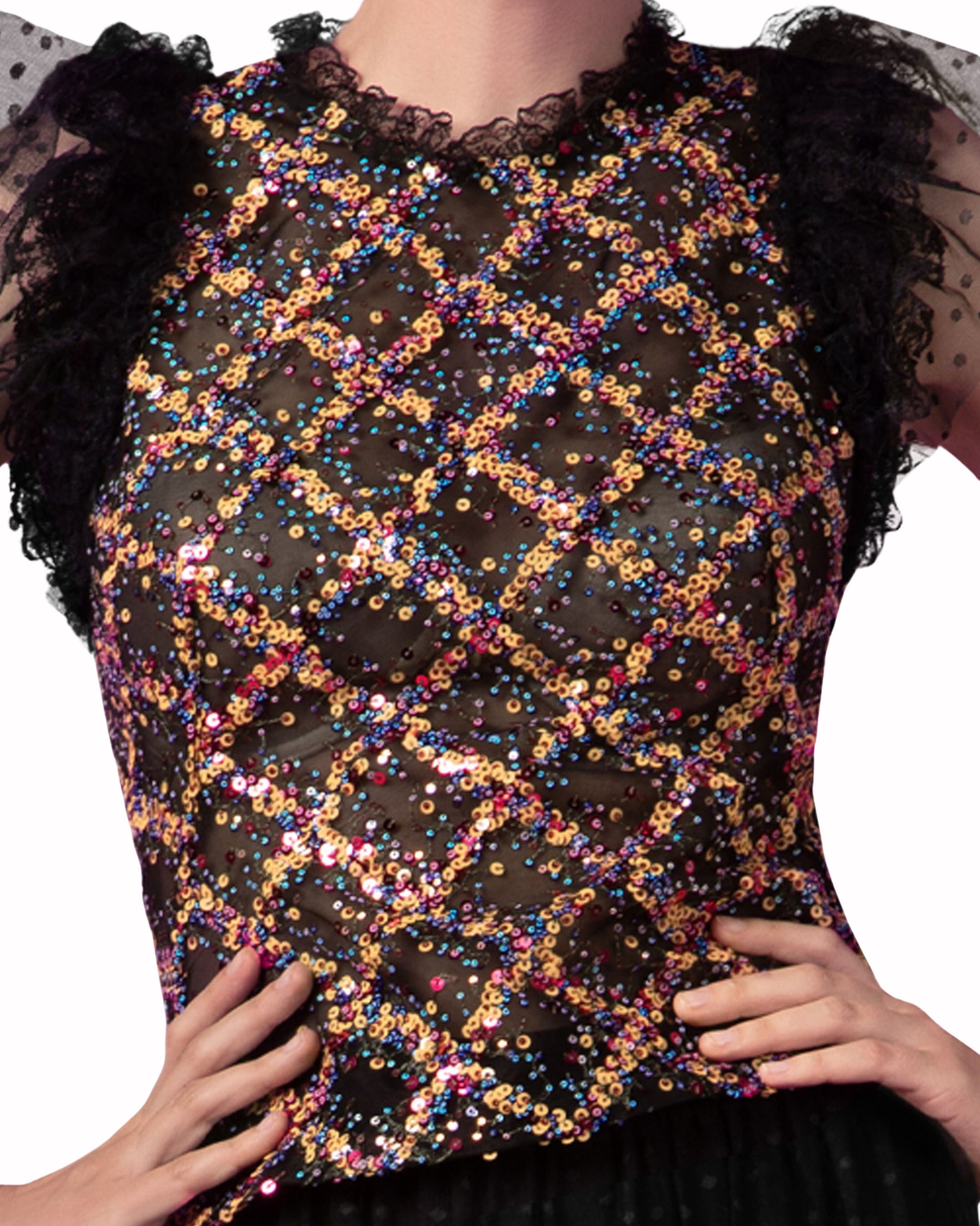 توب بدون أكمام مطرز