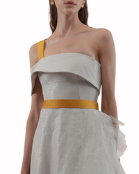 فستان قصير كشكش منسدل الاكمام