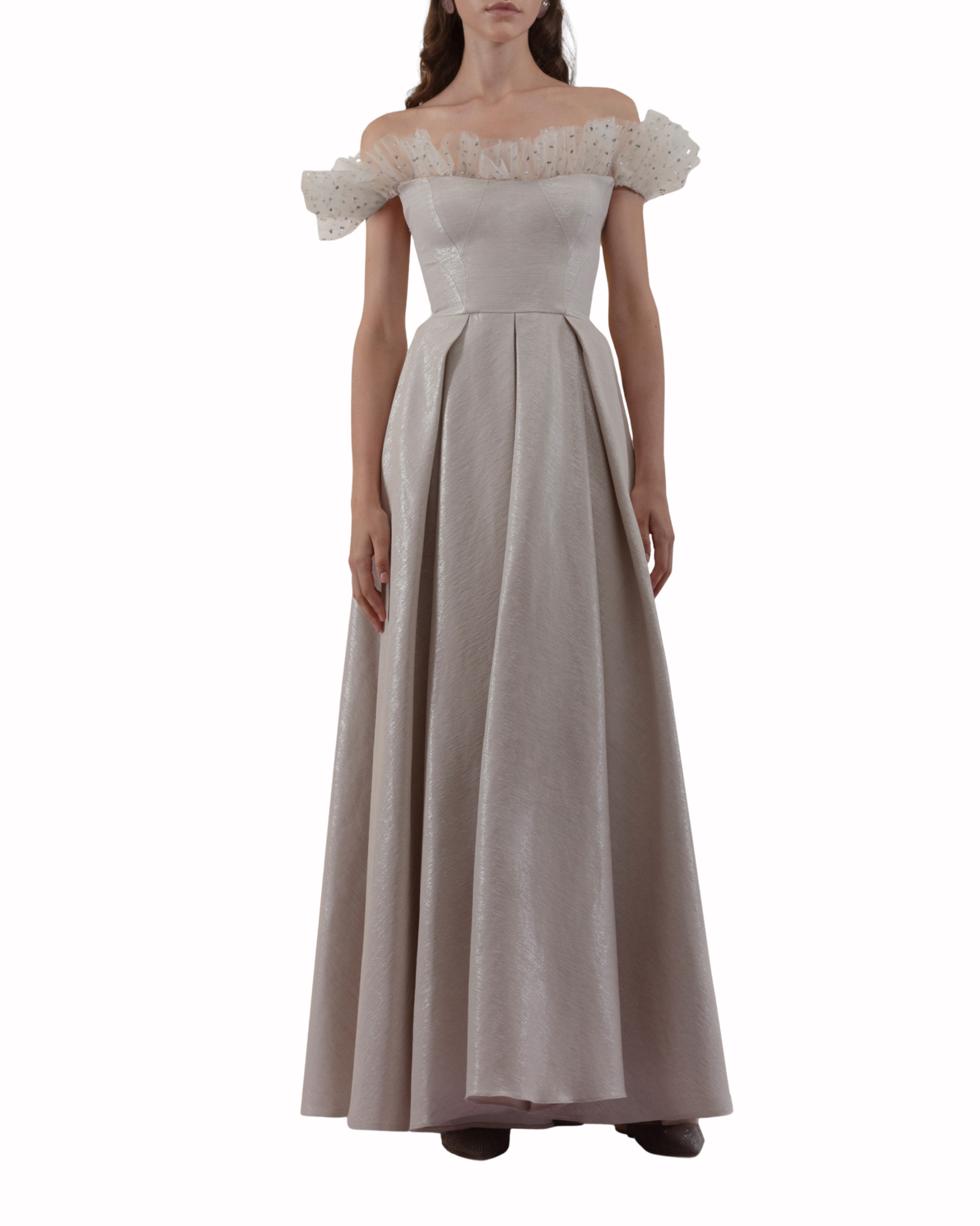 فستان طويل كشكش منسدل الاكمام