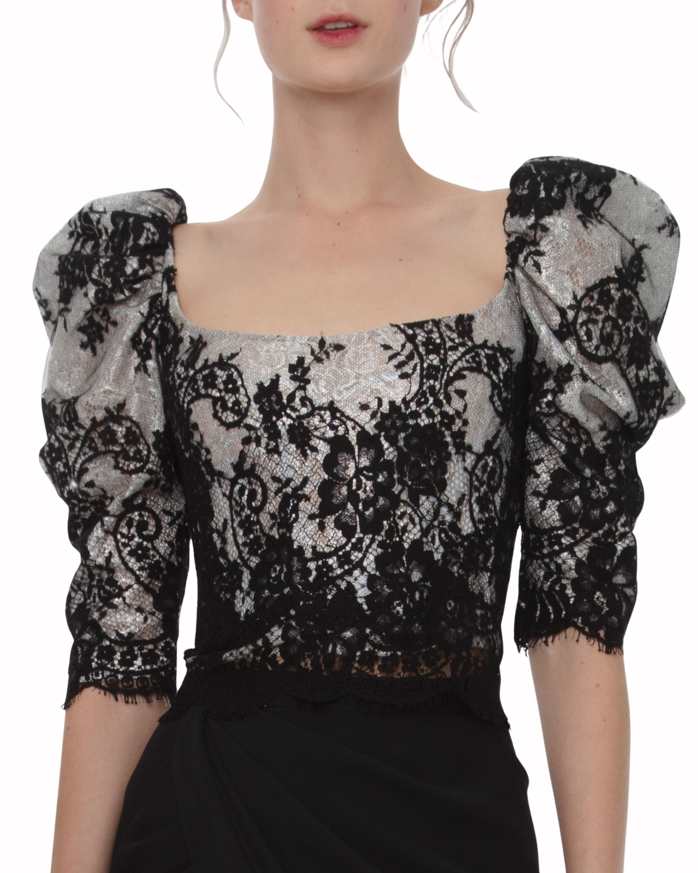 قميص دانتيل