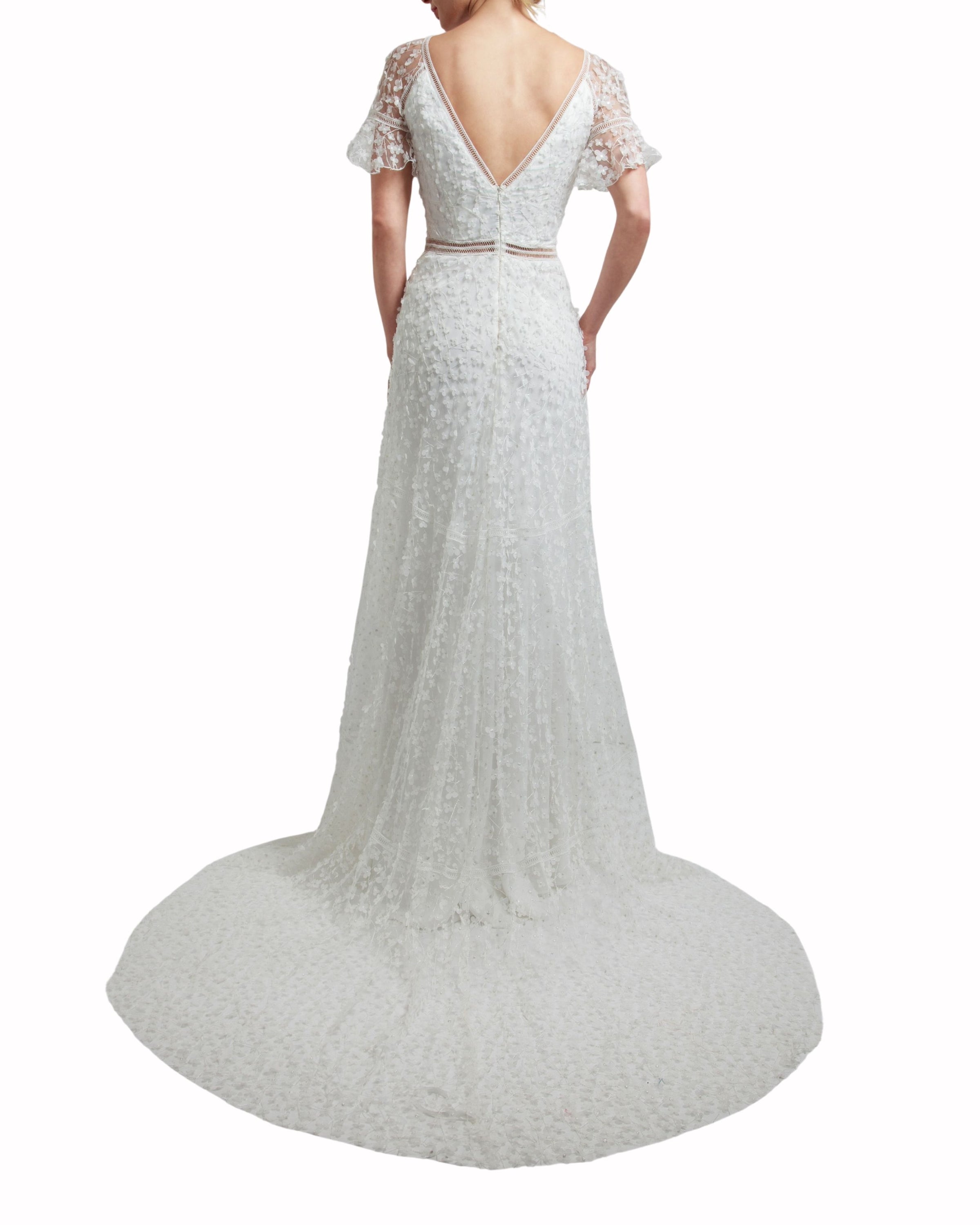 فستان بياقة منخفضة مزخرف