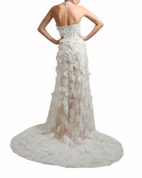 فستان زفاف هالتر مع تطريز