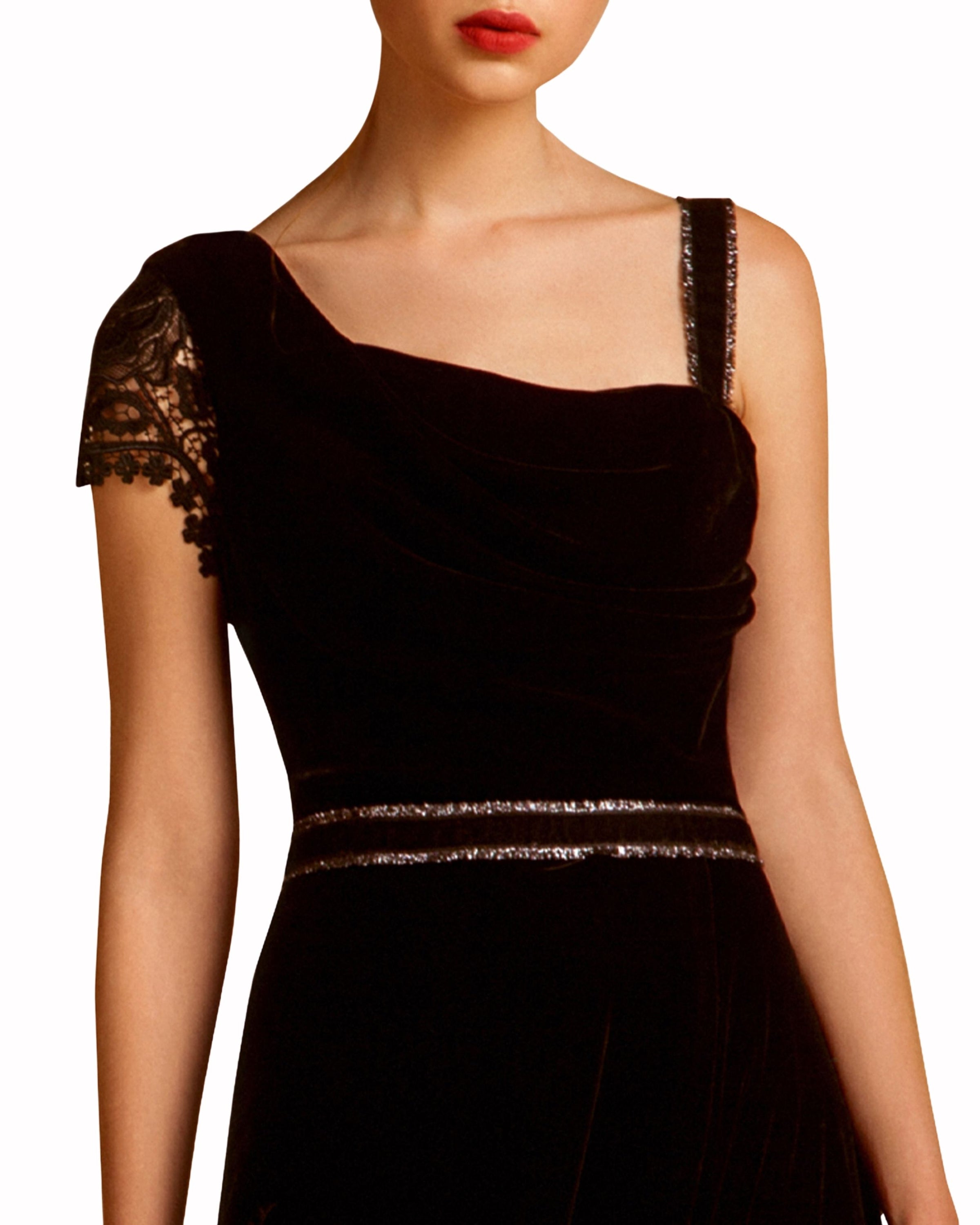 فستان ميدي غير متساوي