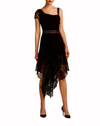 فستان ميدي غير متساوي