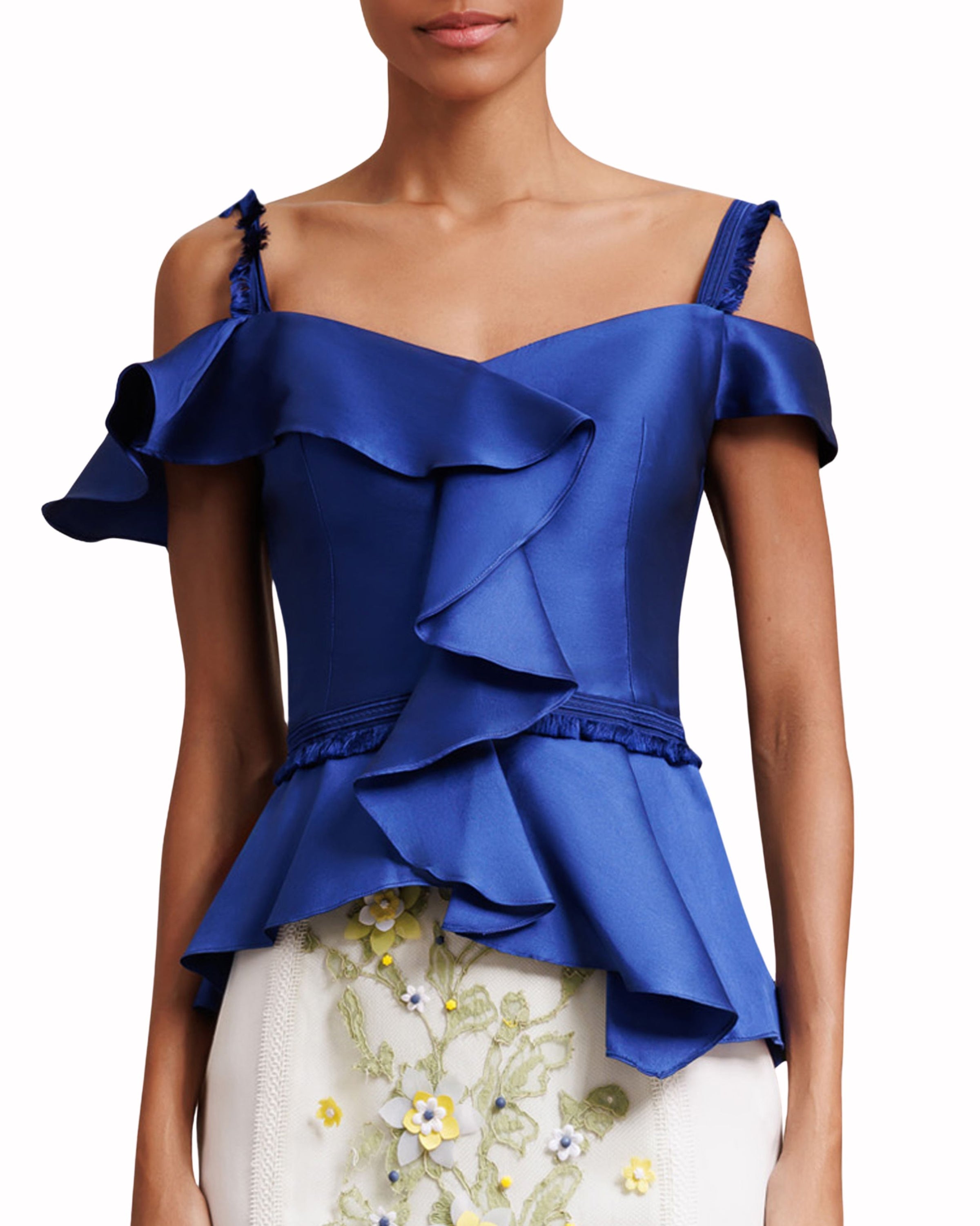 توب ستان متناسقة مع تنورة ميدي