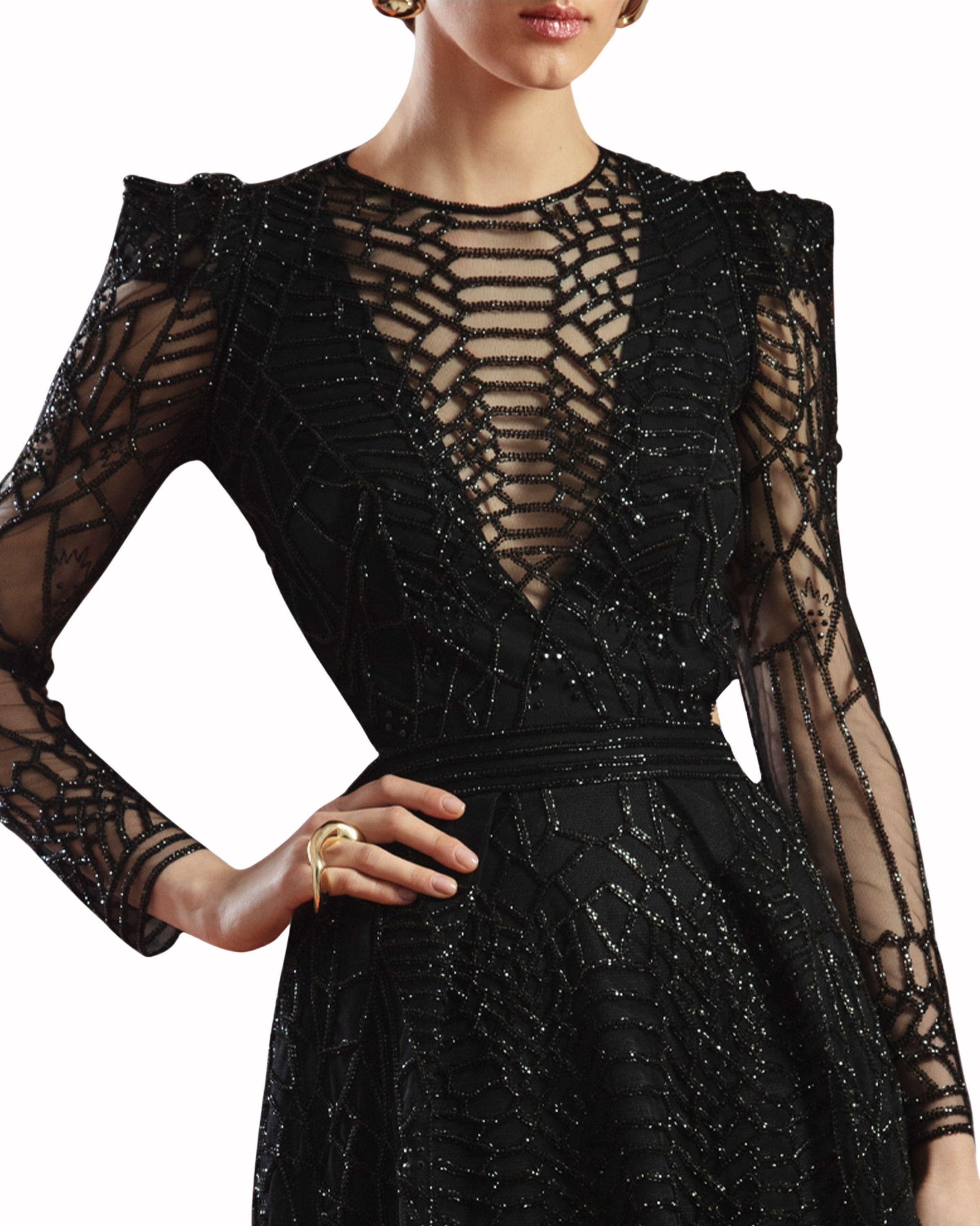 قميص مزين واسع