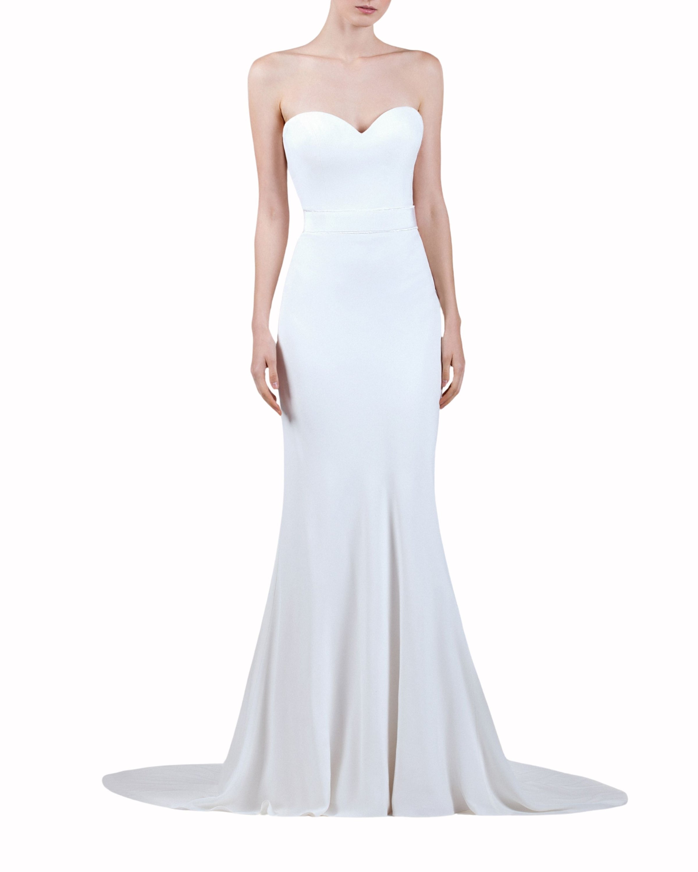 فستان بدون أكتاف بتصميم قلب