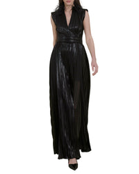 V-Cut Neckline Pleated Dress
