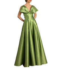 Bow-Like Princess Cut Long Dress