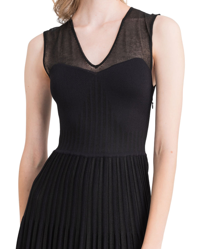 Black Heart Shape Design Knit Dress